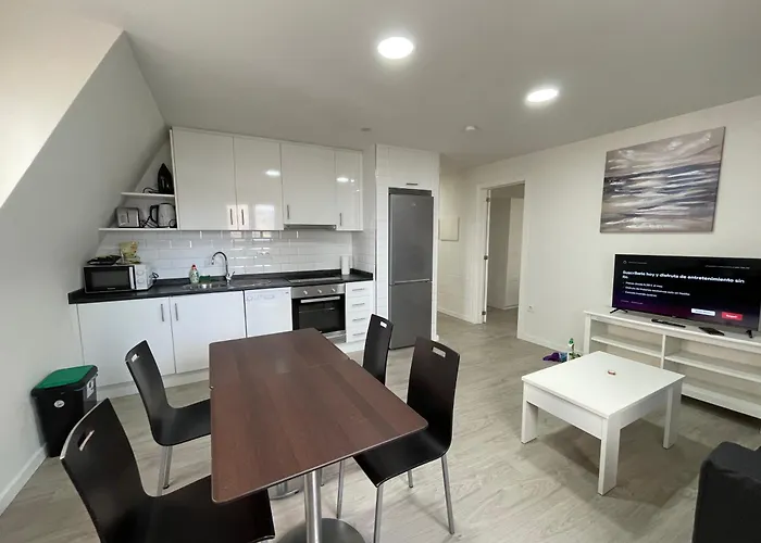 Centro Rua Ostras 4pax Completo * Vigo